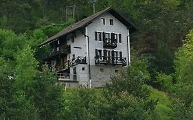 Chalet alpine